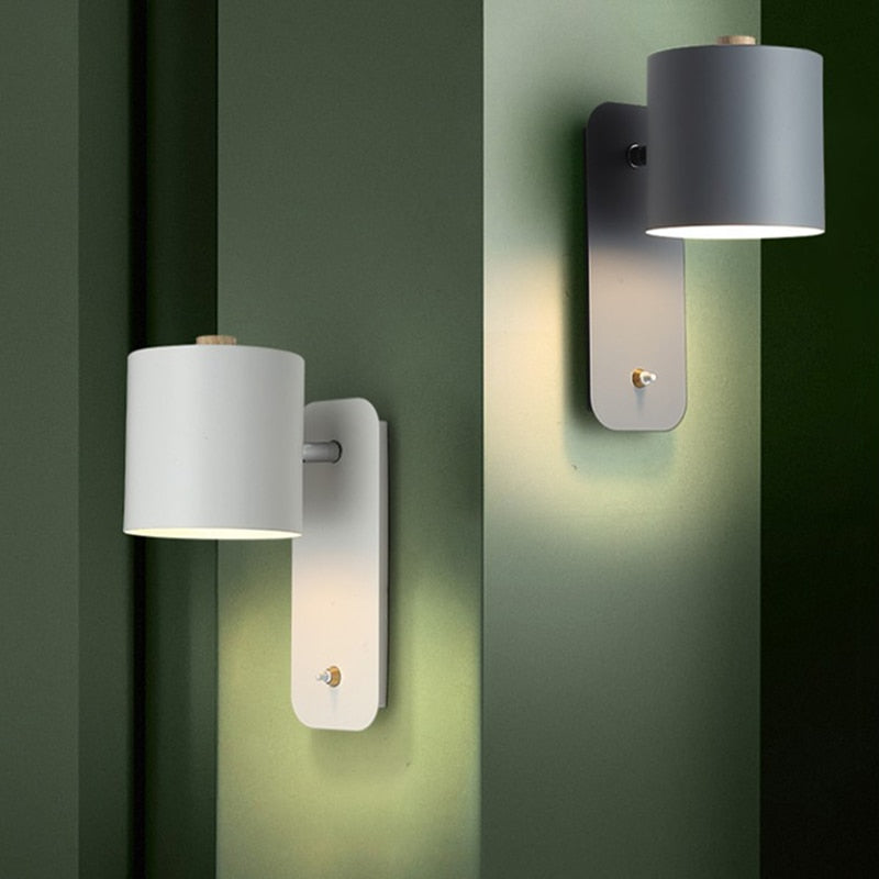 Stylish LED Indoor Wall Lamp with On/Off Switch - Fesara