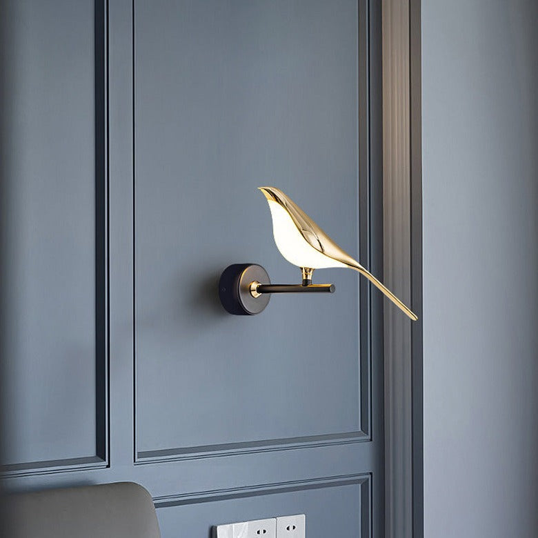 Delicate Bird Wall Lamp for Warm Ambient Lighting
