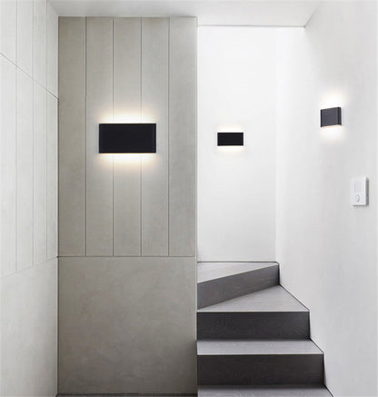 Outdoor Weatherproof Wall Light