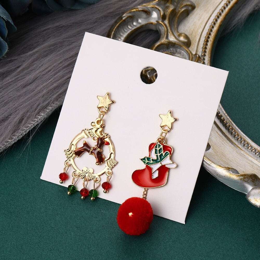 Christmas Helper Drop Earrings