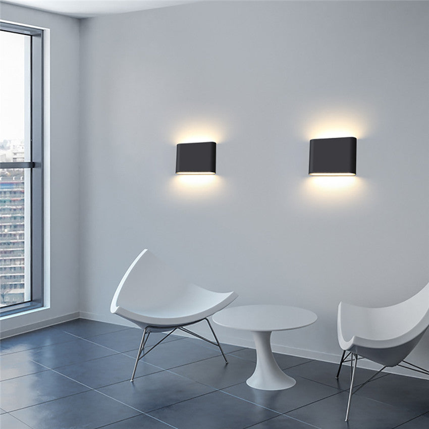 Outdoor Weatherproof Wall Light