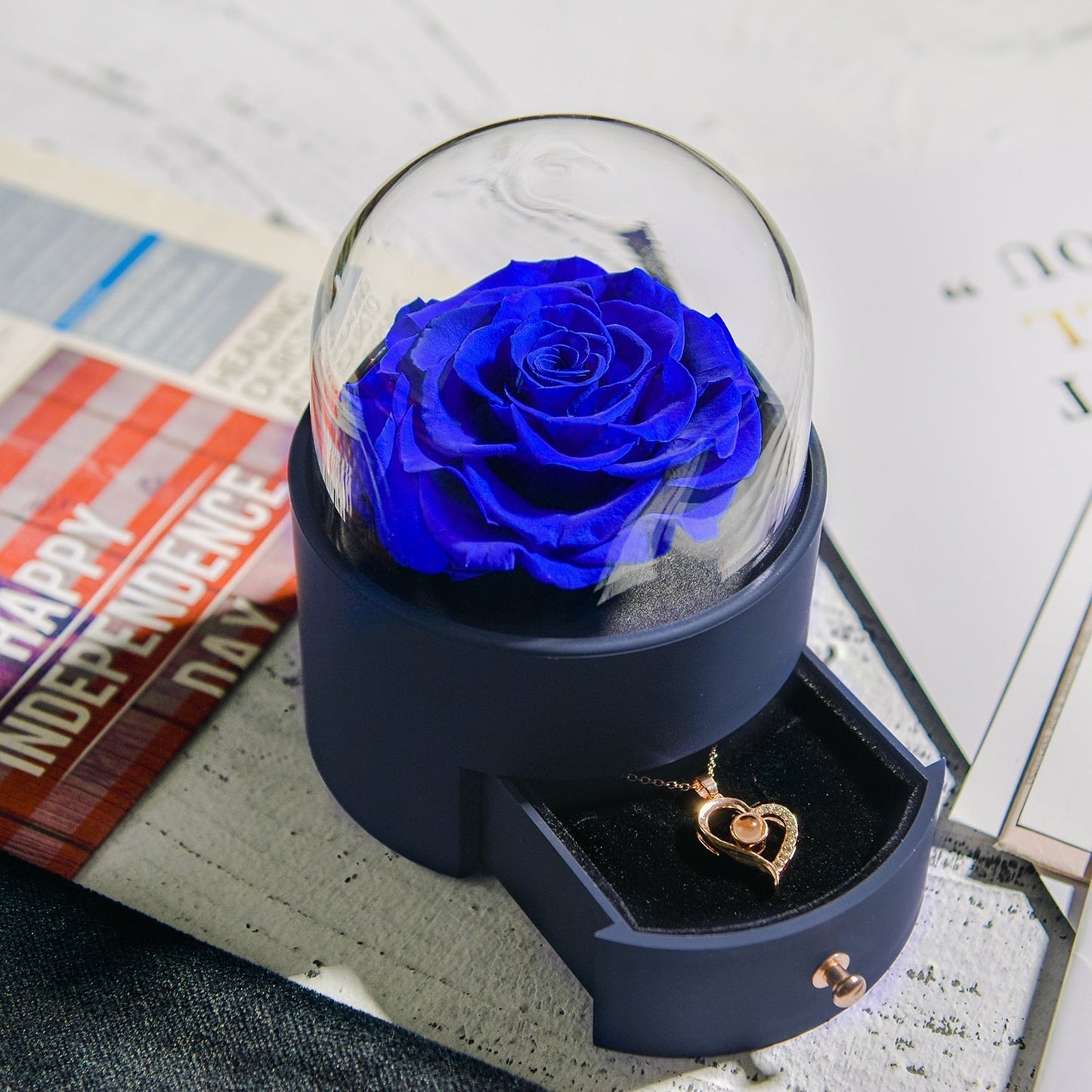 Elegant Fresh Flower Pendant Necklace Gift Box