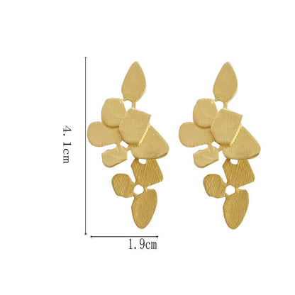 Vintage Style Leaf Drop Earrings