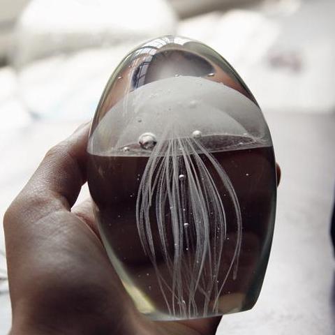Colorful Glass Jellyfish Decor Figurine - Fesara