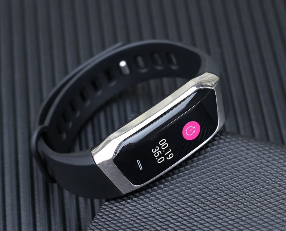 Accurate Fitness Tracker Smartwatch Heart Monitor Waterproof Sport Watch