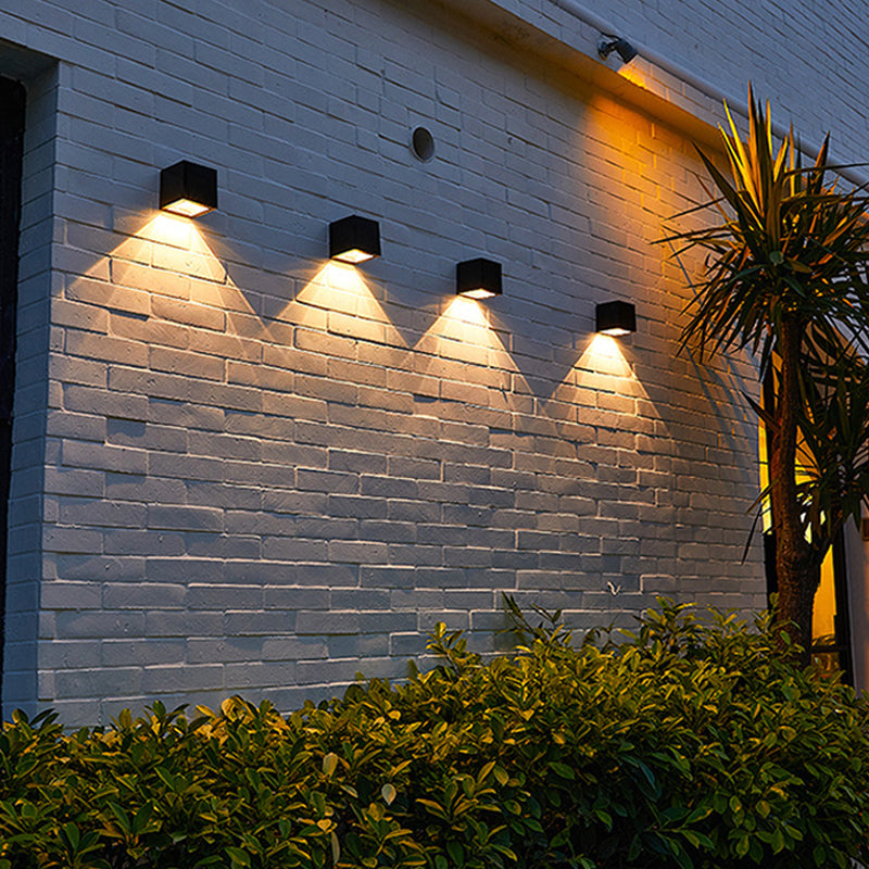 Stylish Outdoor Wall Light for Ambient Lighting