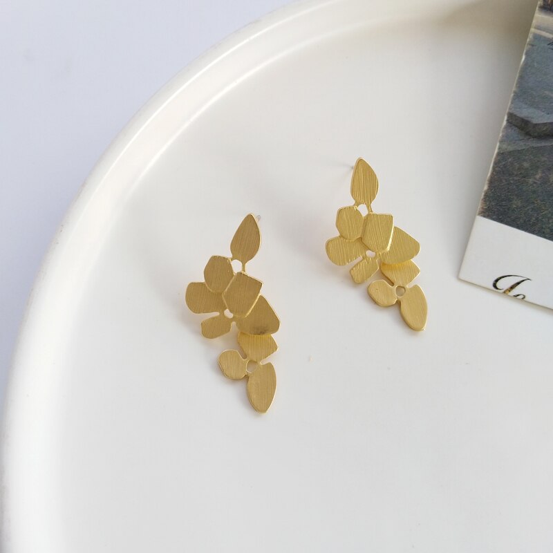 Vintage Style Leaf Drop Earrings