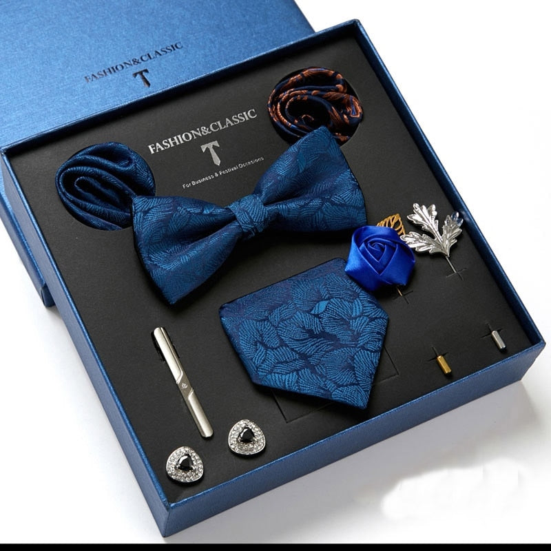 Elegant Men's Tie Accessory Gift Set