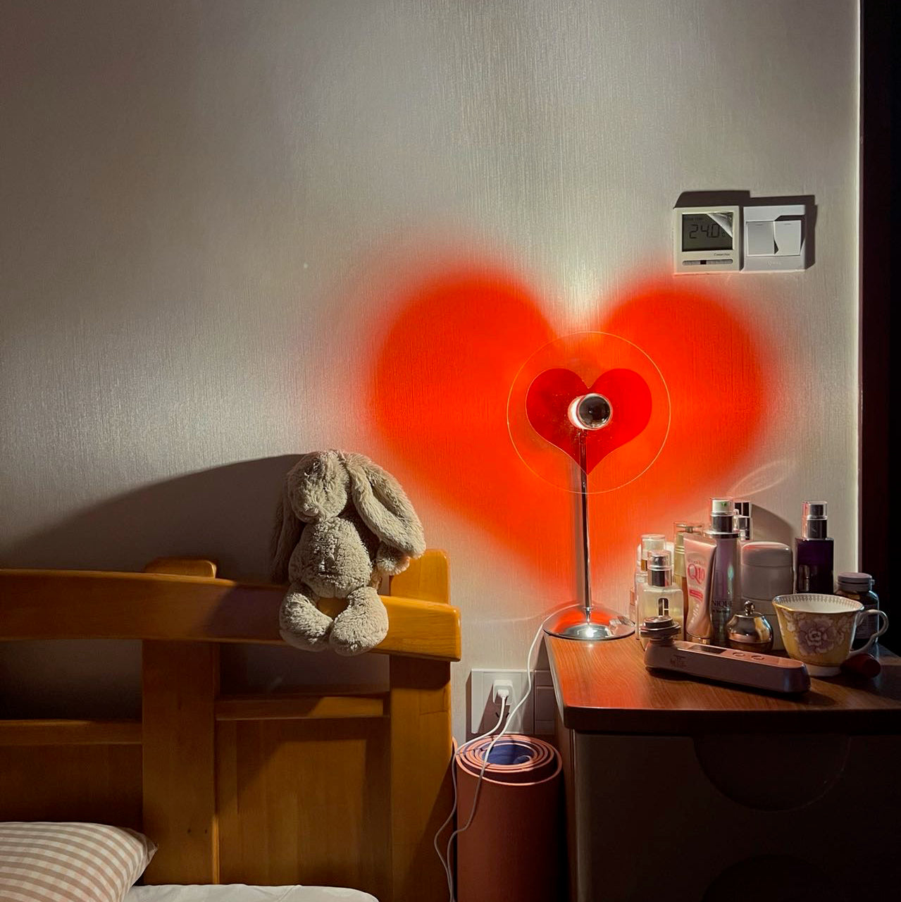 Chic Portable LED Desk Lamp