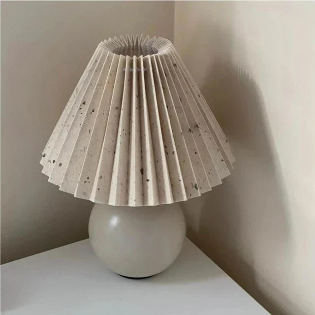 HeritageGlow | Elegant Vintage Table Lamp for Bedroom and Living Room Decor 7