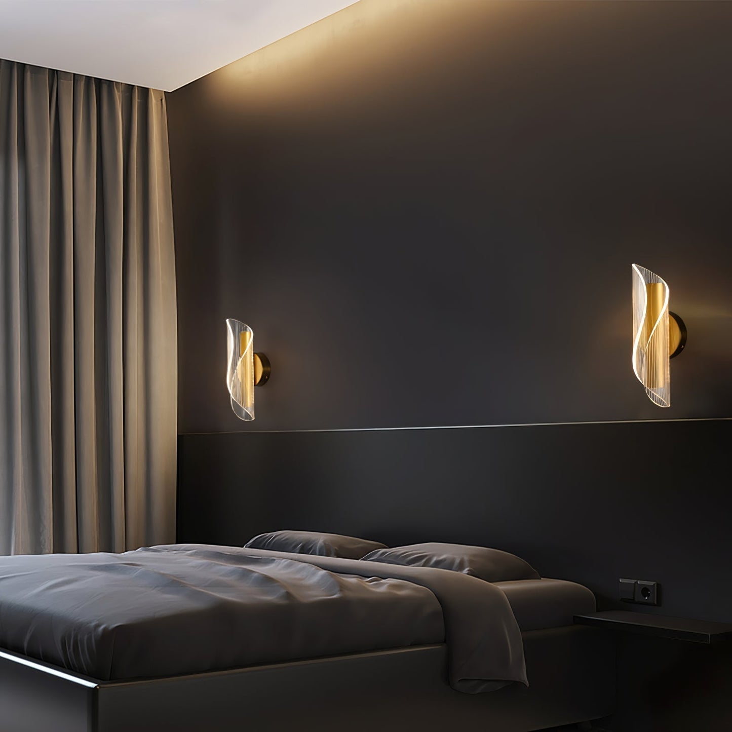 Luxurious Crystal Glass Wall Lamp