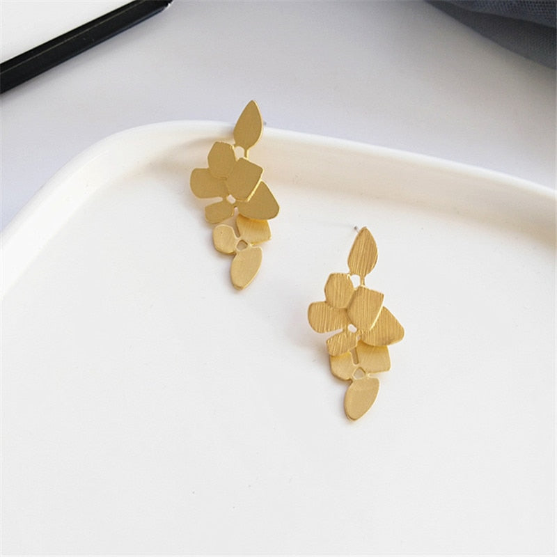 Vintage Style Leaf Drop Earrings