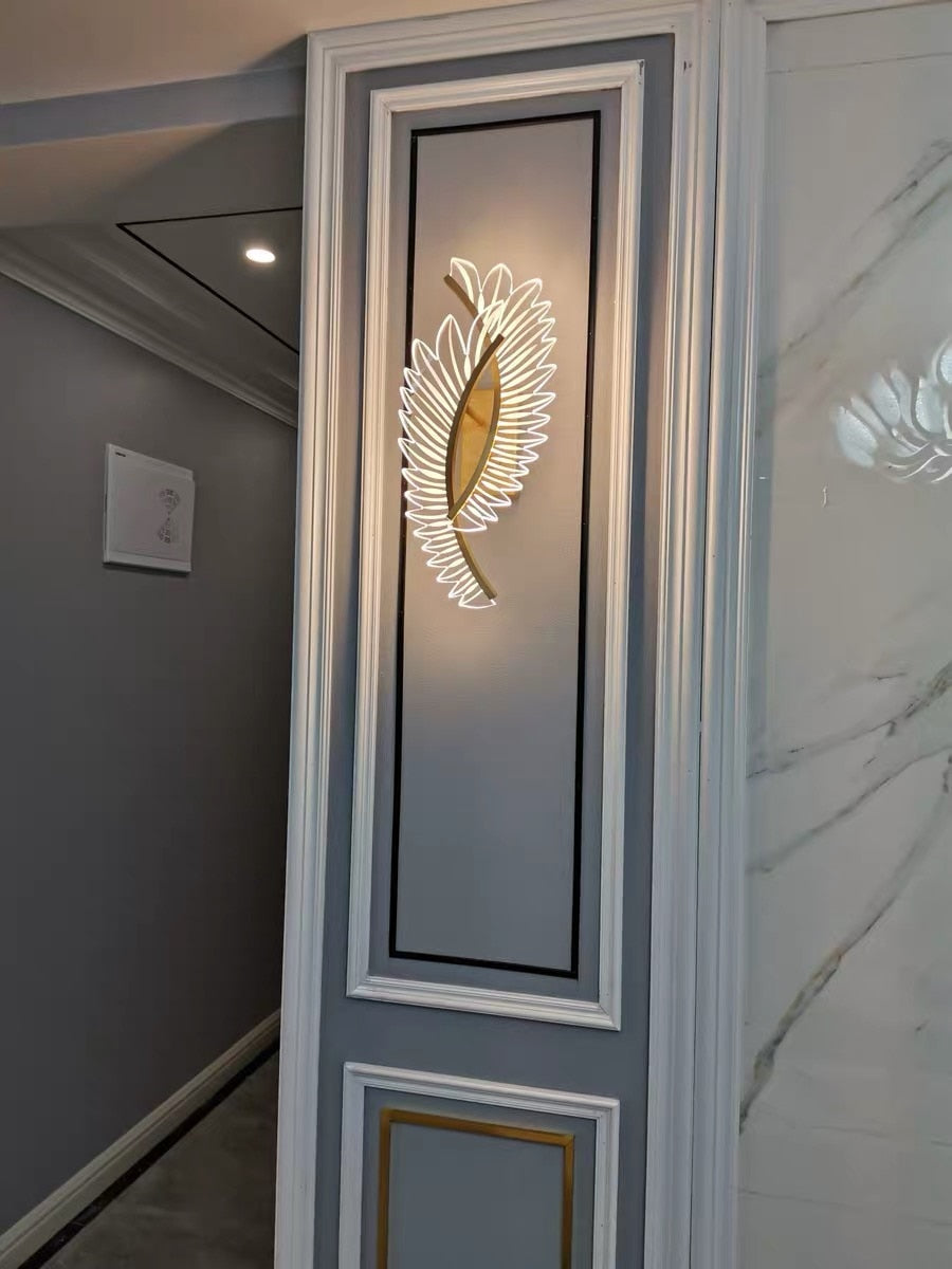 Shine Bright Gold Accent Wall Lamp