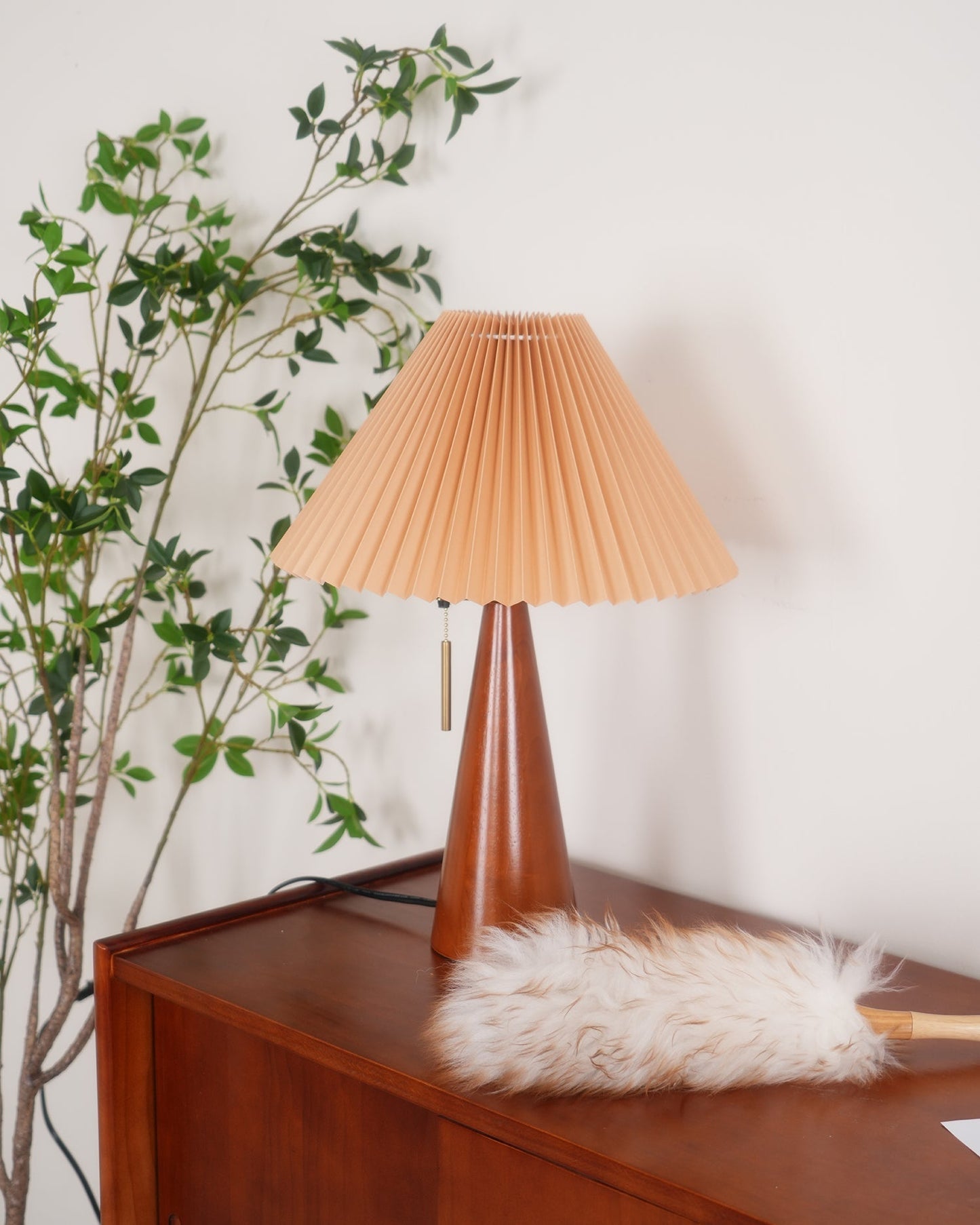 Classic Wooden Desk Table Lamp