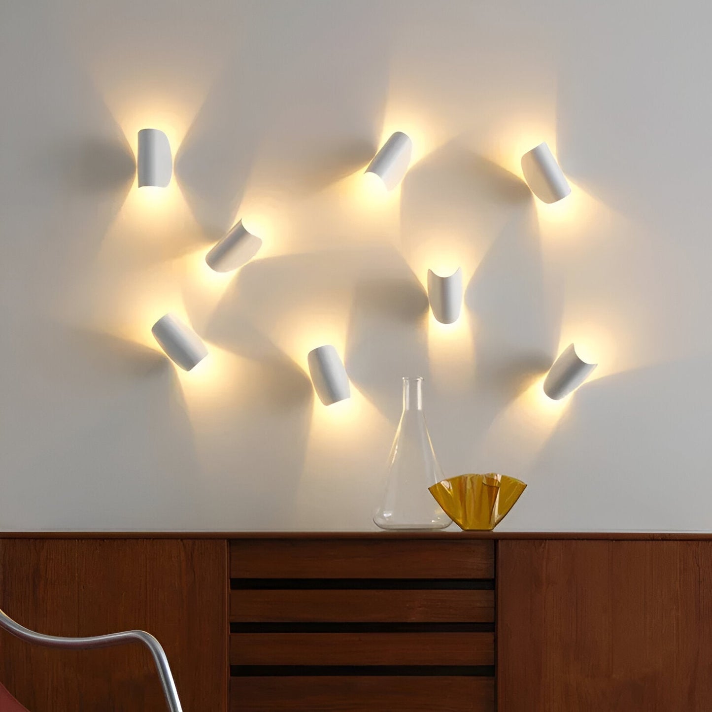 Flexible Metal Wall Light with Curved Shade