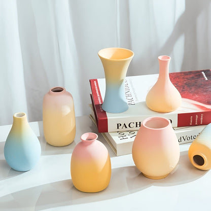 Fesara | Beautiful Porcelain Vase in Pastel Shades