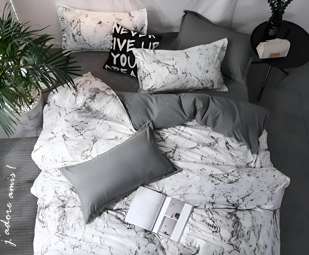 Elegant Marble Pattern 3-Piece Bedding Set