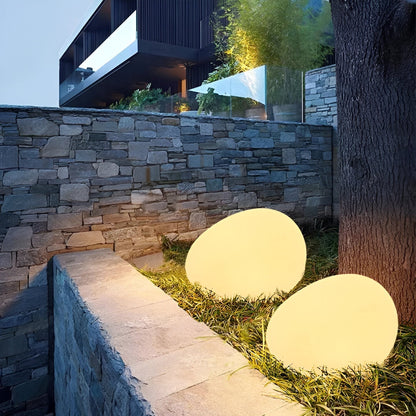 Solar Powered Outdoor Garden Lights with Remote