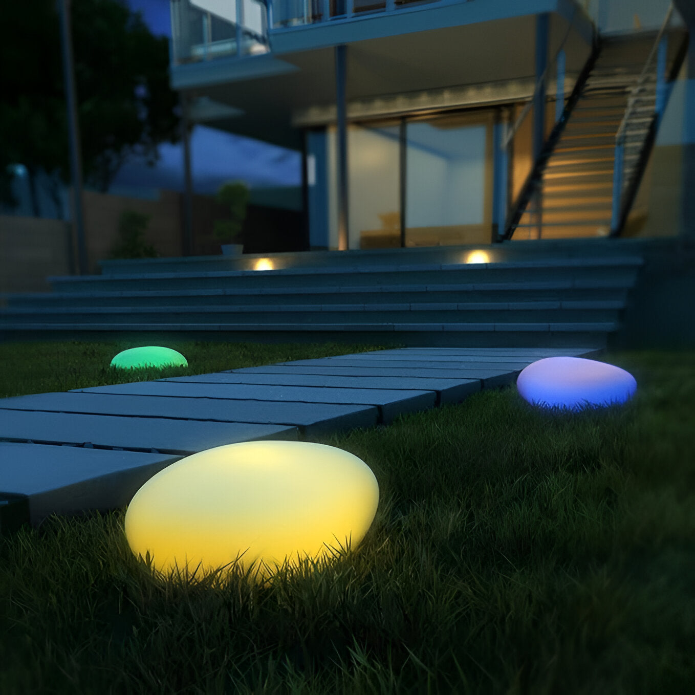 Solar Powered Outdoor Garden Lights with Remote