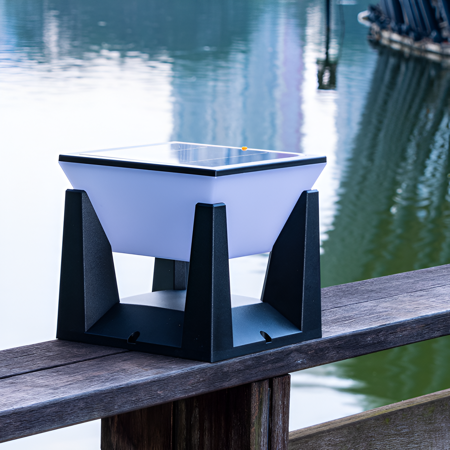 Outdoor Black Solar Garden Light