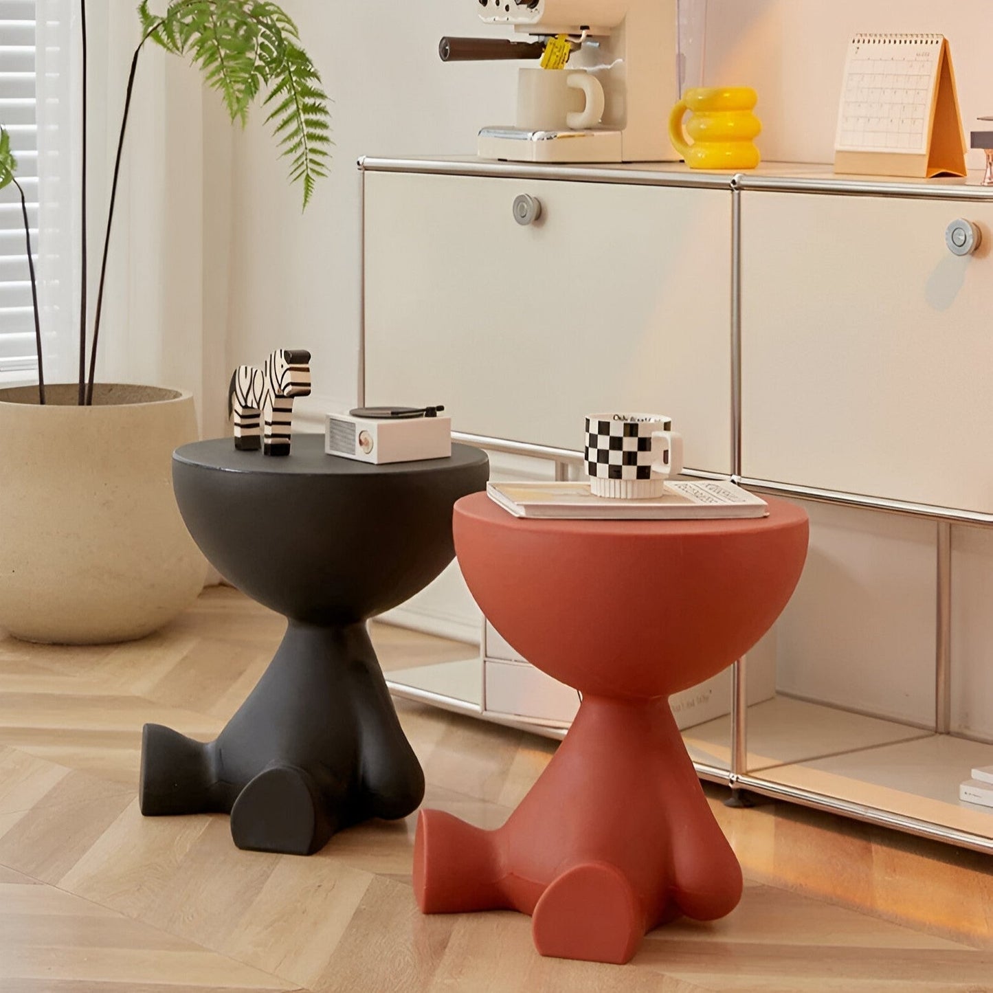 Elegant Wooden Round Coffee Table