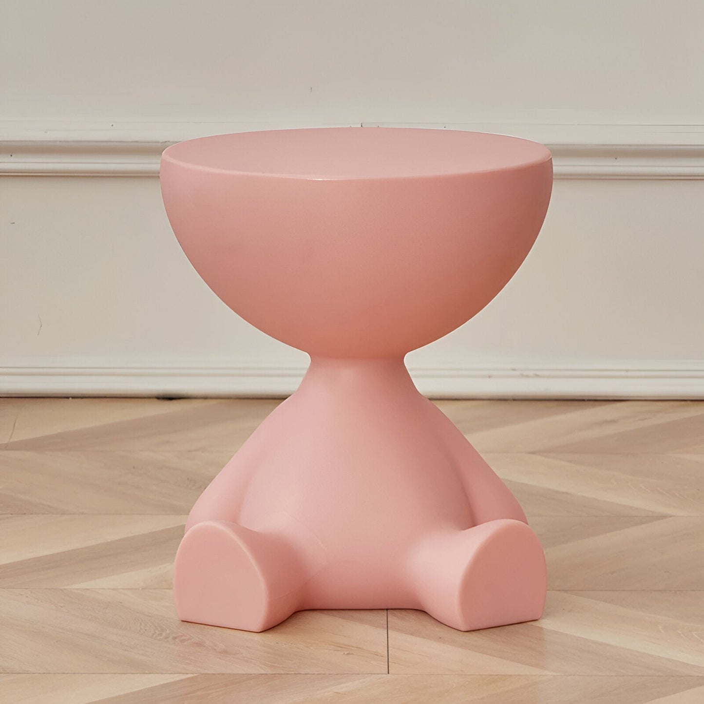 Elegant Wooden Round Coffee Table
