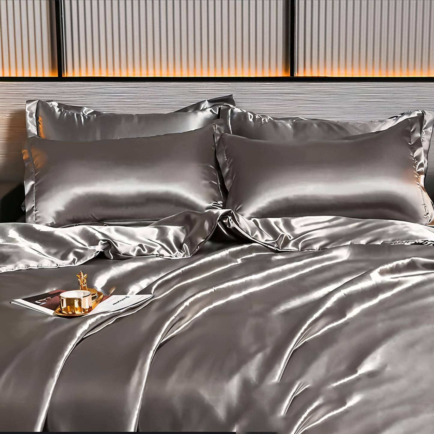 Luxurious Soft Silk Comforter Set