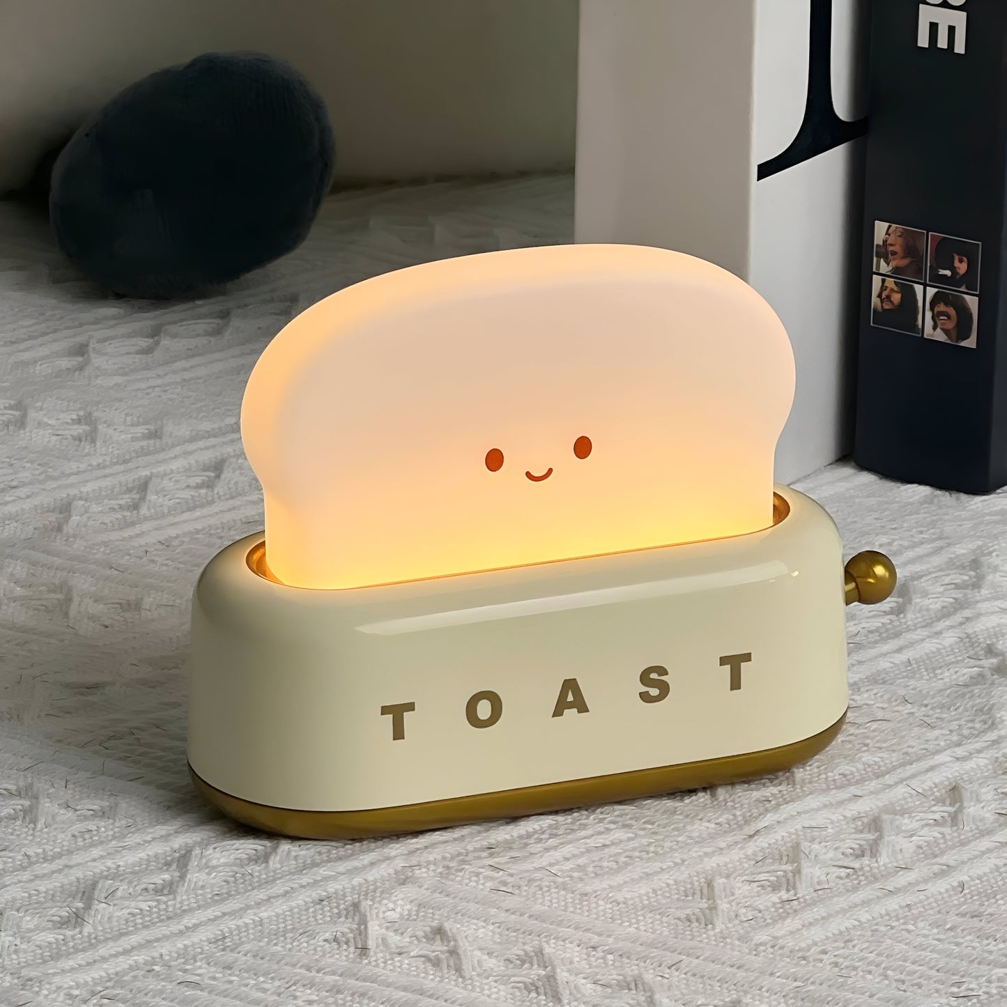 Compact Toaster Table Lamp with Adjustable LED Light