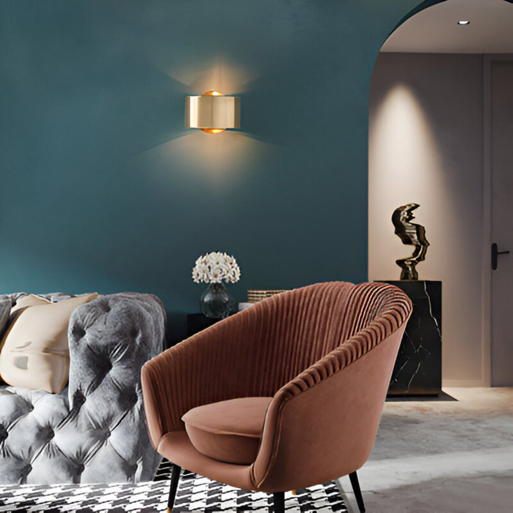 Simple Elegant Gold Wall Light