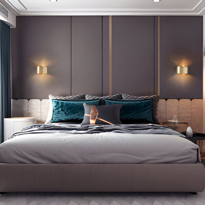 Simple Elegant Gold Wall Light