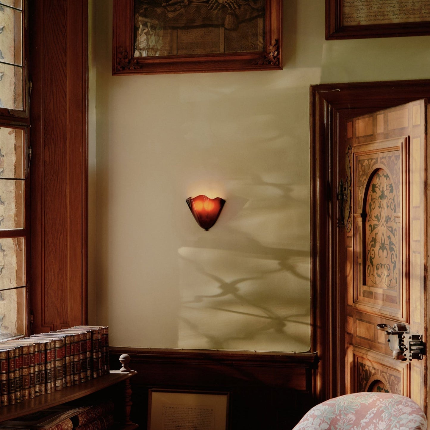 Vintage Glass Wall Lamp in Floral Shade