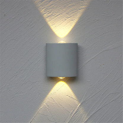 Bright Outdoor LED Wall Light - Durable Exterior Lamp - Fesara