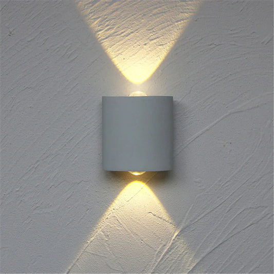 Bright Outdoor LED Wall Light - Durable Exterior Lamp - Fesara