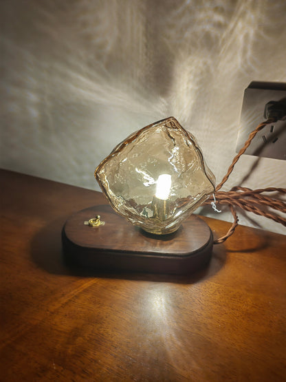 Bright Wireless Table Lamp with Motion Sensor