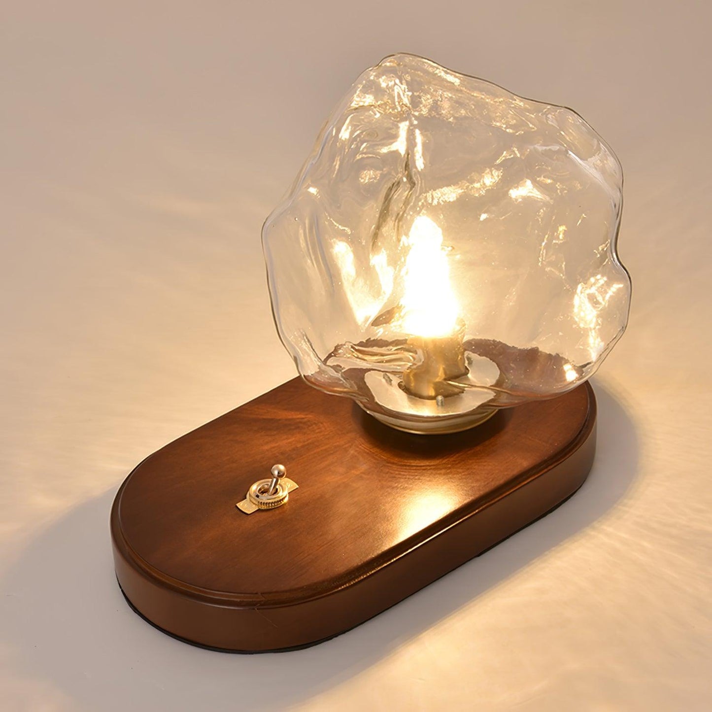 Bright Wireless Table Lamp with Motion Sensor
