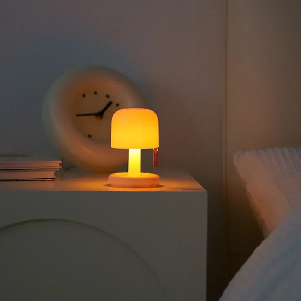 Rechargeable Battery Table Lamp Small Space Light