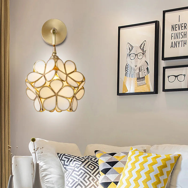 Elegant Classic Table Lamp - Fesara