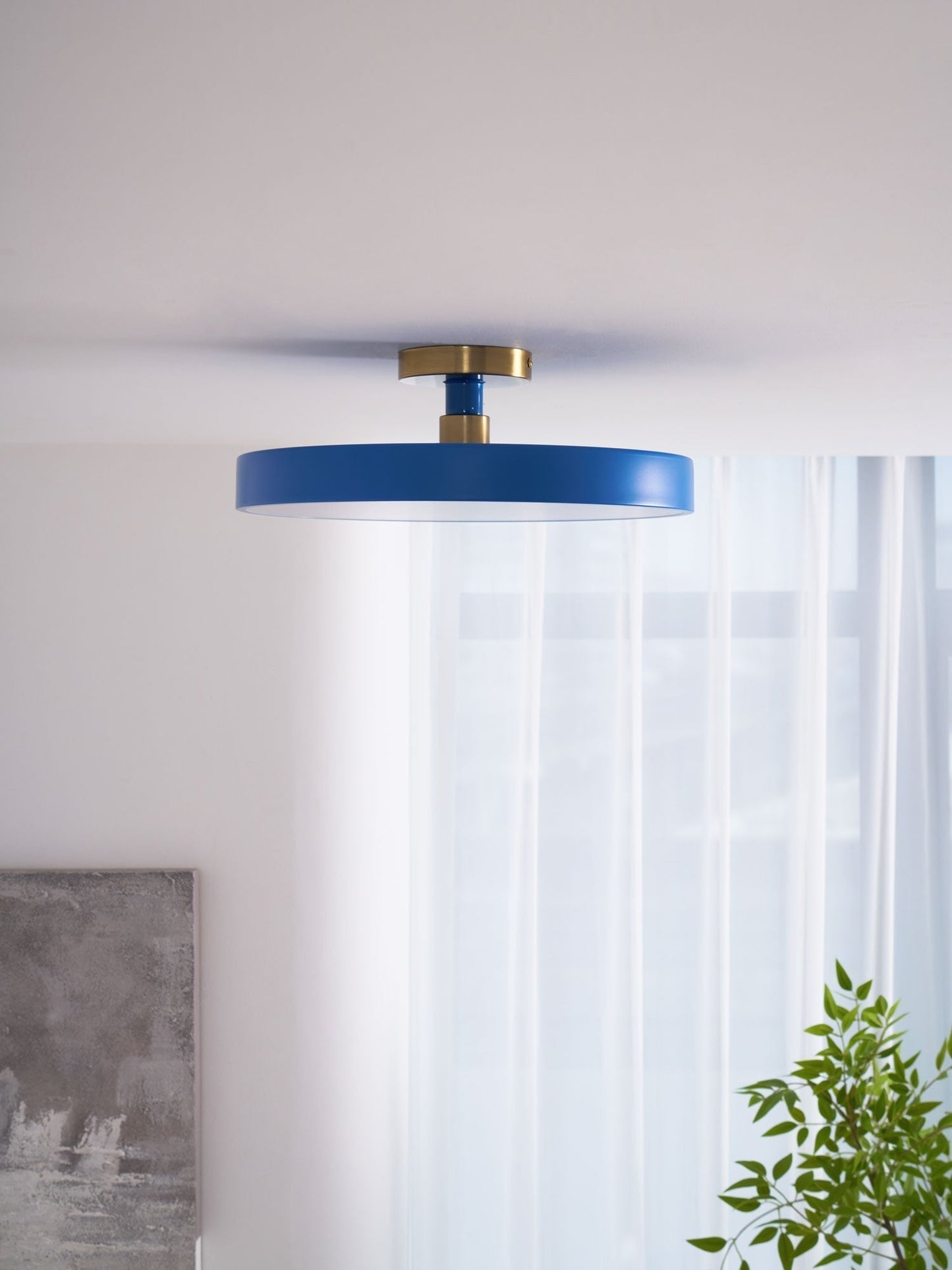 Sleek Circular LED Ceiling Light Fixtures