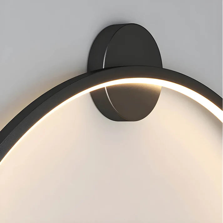 Jadi's Ring Wall Lamp 2