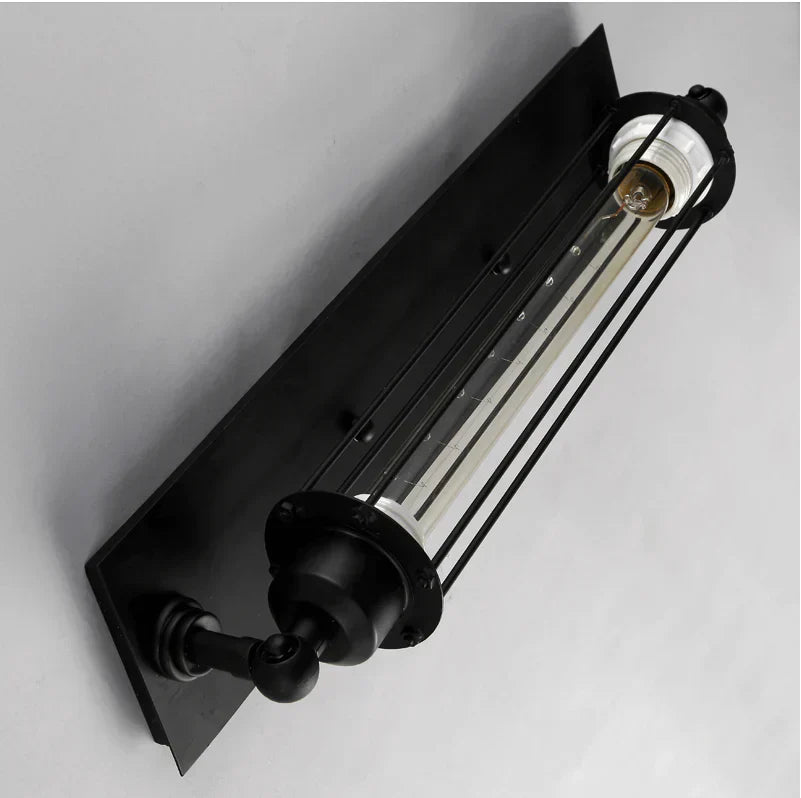 Rustic Metal Wall Lamp – Classic Cage Sconce for Home Decor
