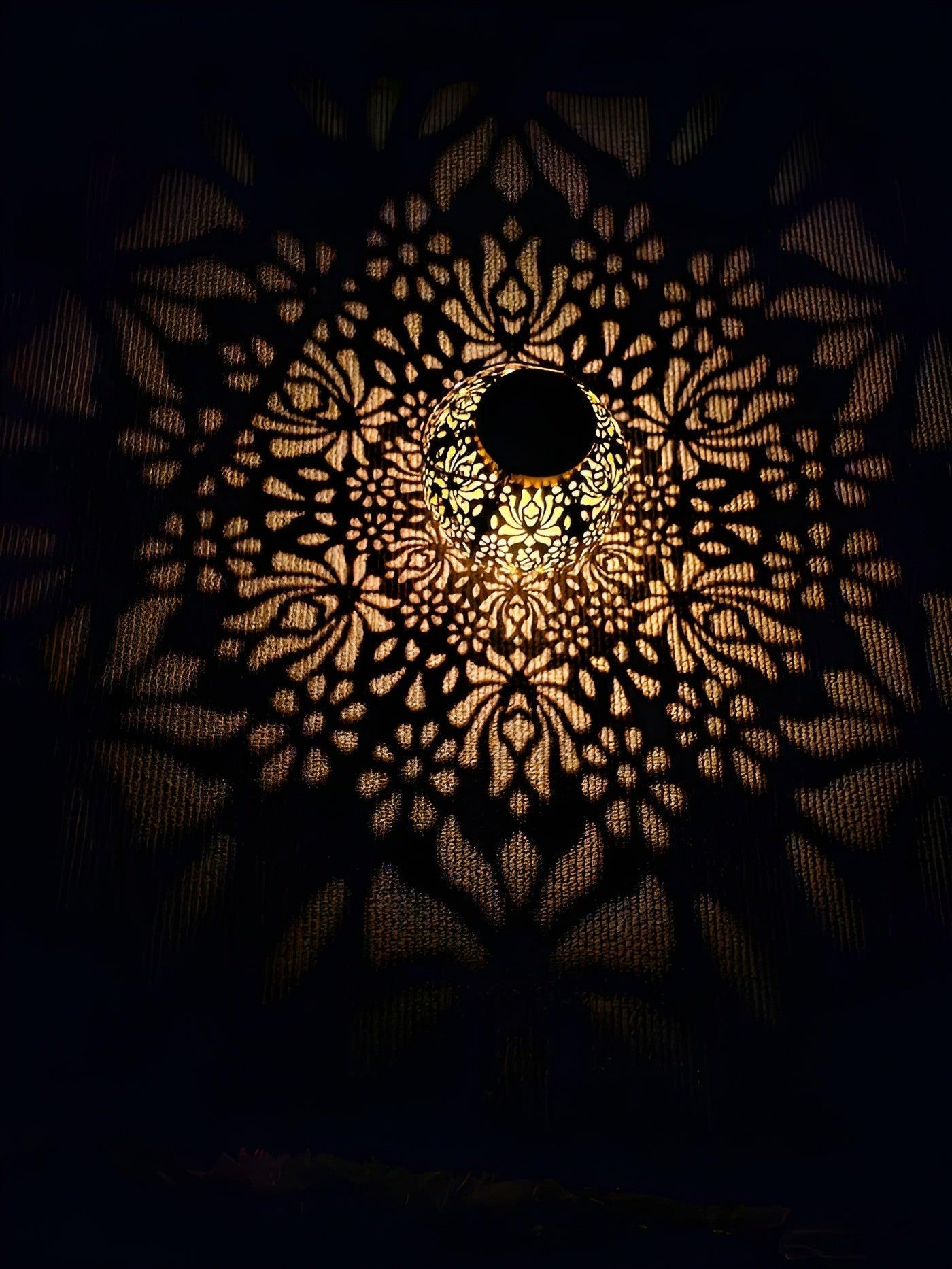 Solar Powered Outdoor Hanging Lamp