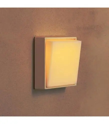 Portable LED Night Lamp with Timer and Magnet Base - Fesara