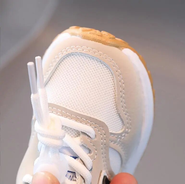 Comfy Kids Sneakers Size 28-35