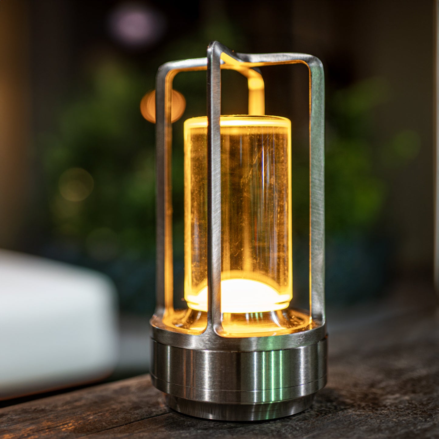 Classic Design Rechargeable LED Desk Lamp with Touch Sensor