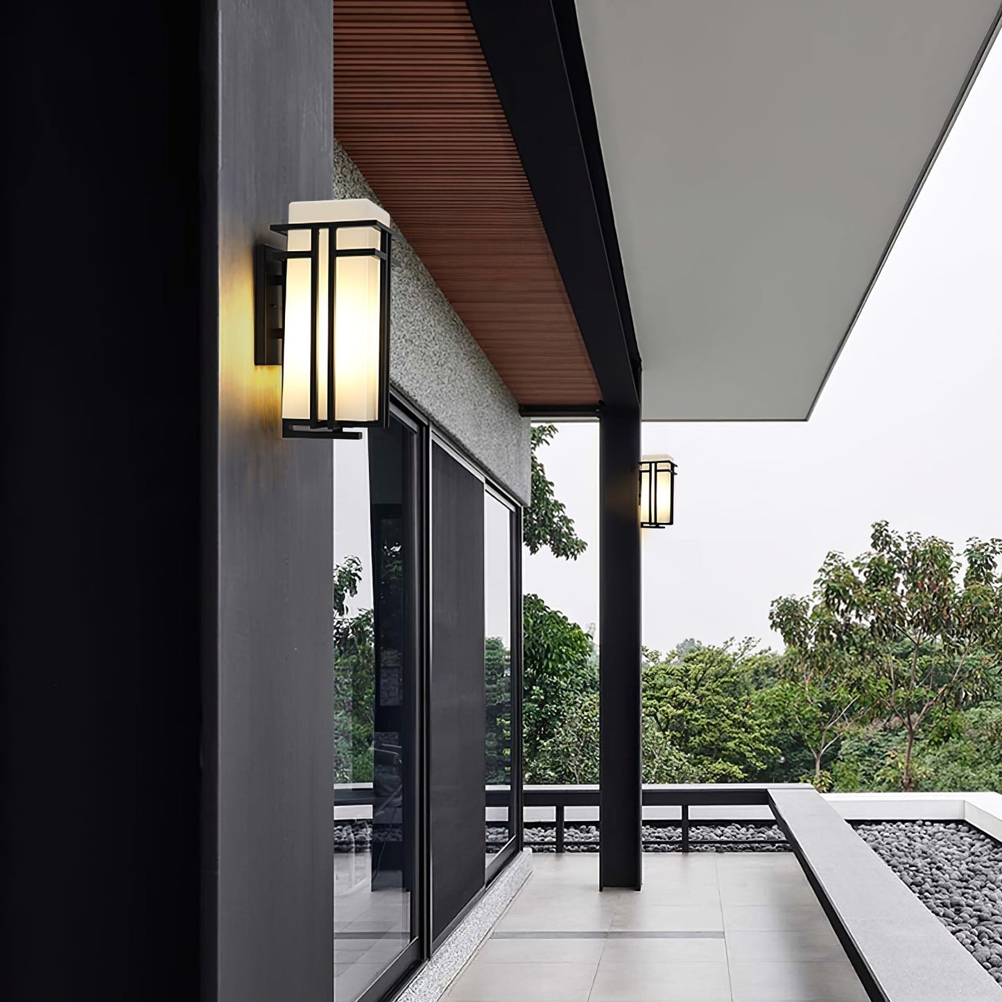 Vintage Metal Glass LED Outdoor Wall Lantern