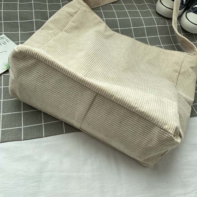 Versatile Canvas Crossbody Bag – Durable Daily Shoulder Bag