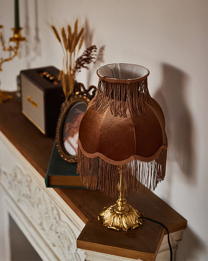 Chic Tassel Table Lamp in Gold Brass