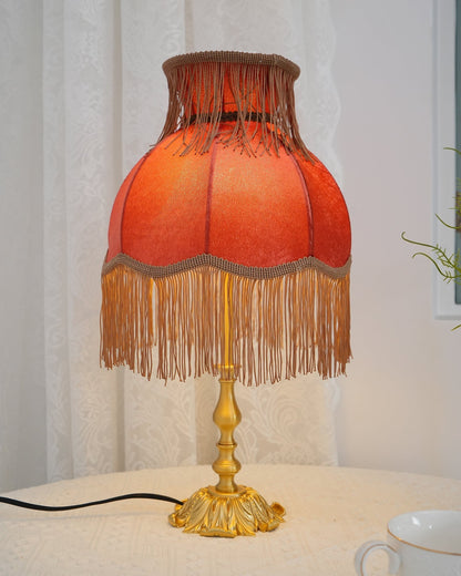 Chic Tassel Table Lamp in Gold Brass