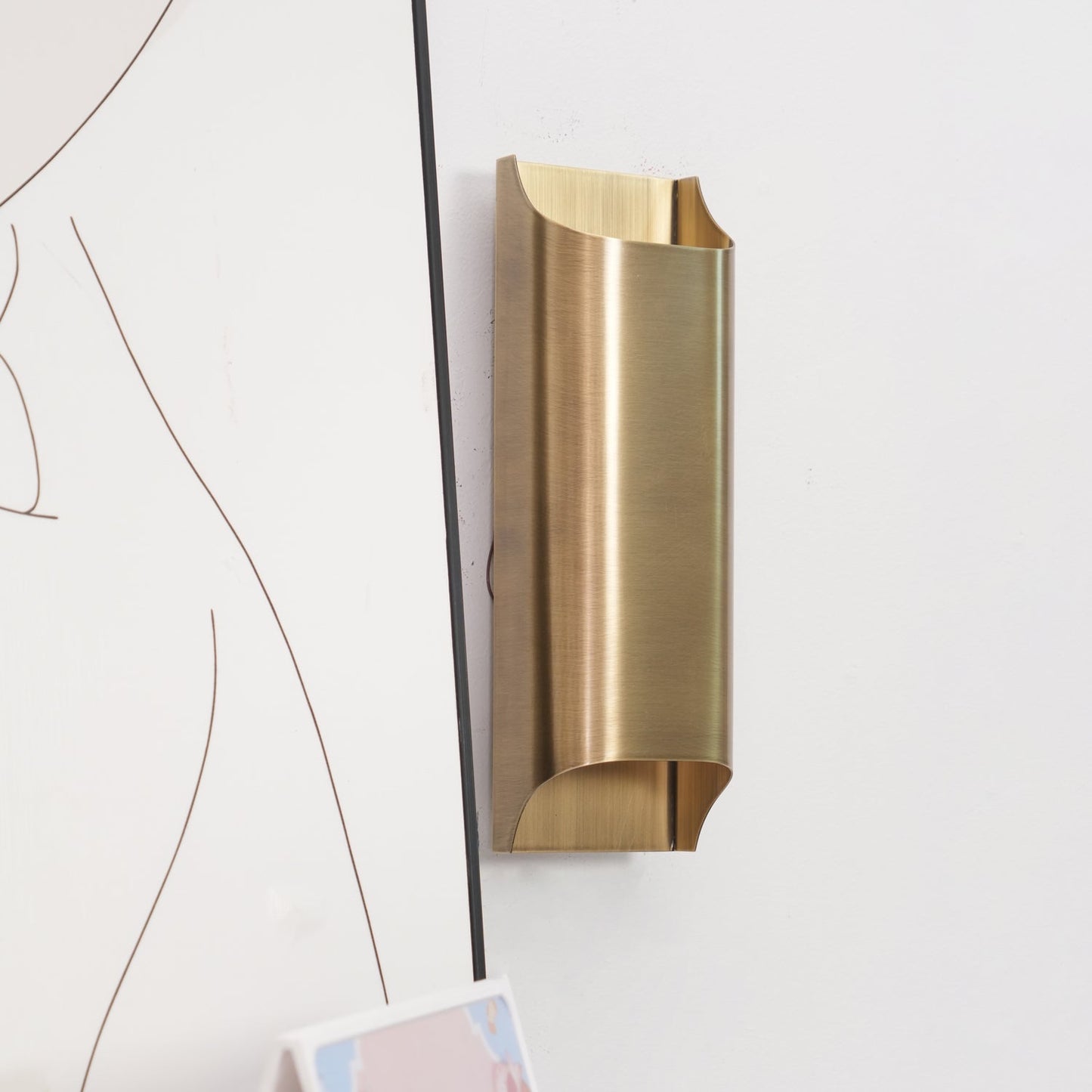 Elegant Arc Brass LED Wall Light Fixture