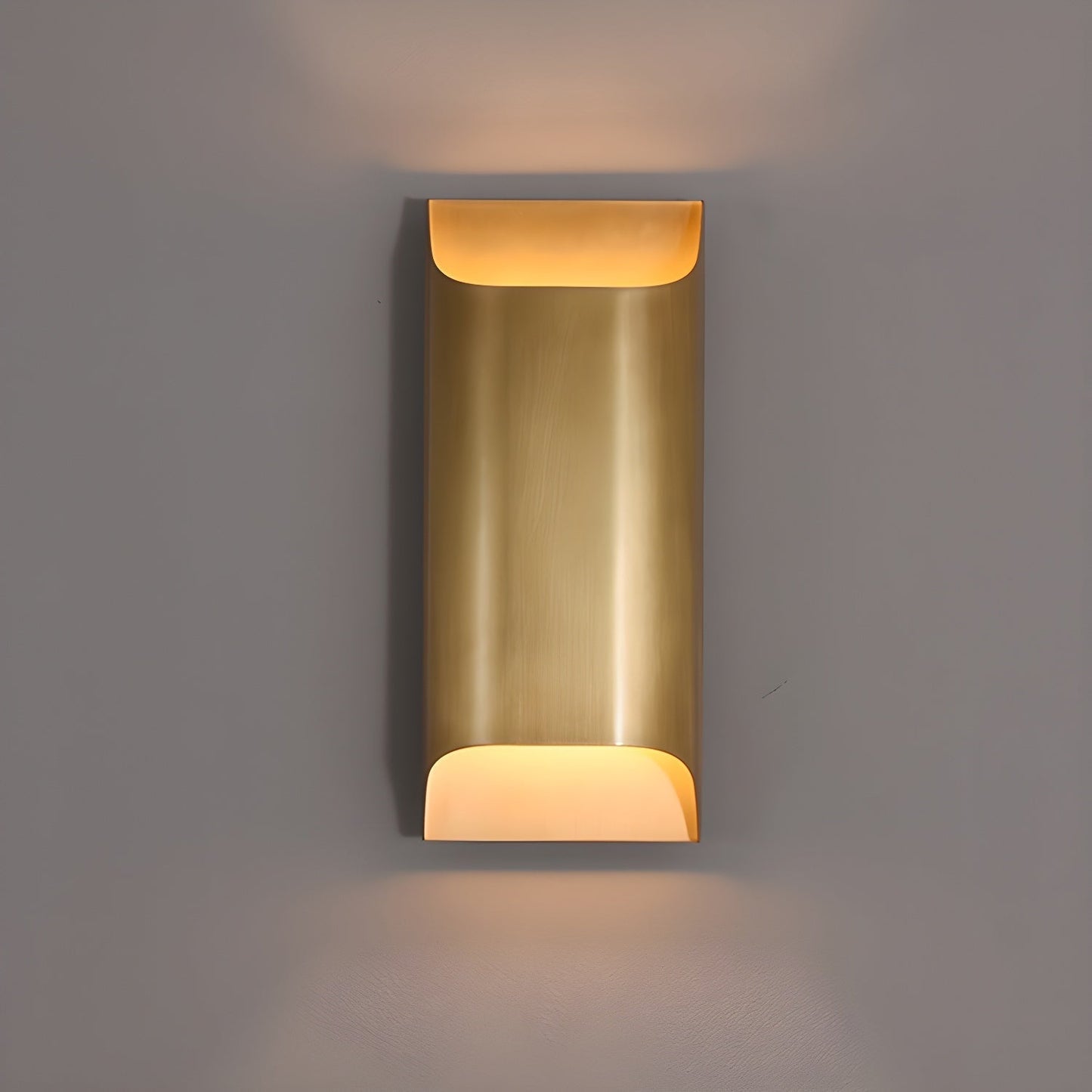Elegant Arc Brass LED Wall Light Fixture